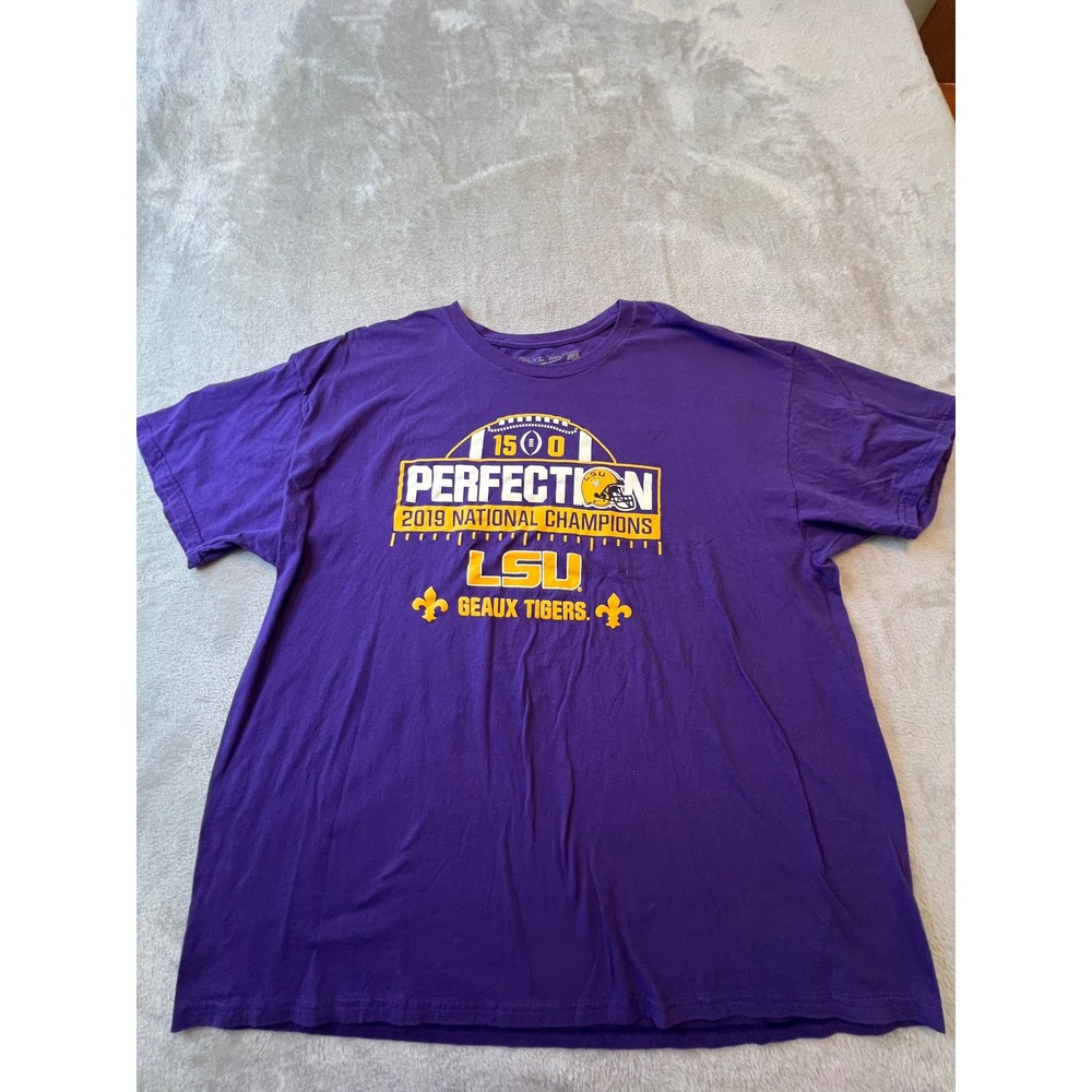 The Victory LSU Tigers T-Shirt Mens XXL Purple 2019 National Champs Undefeated
